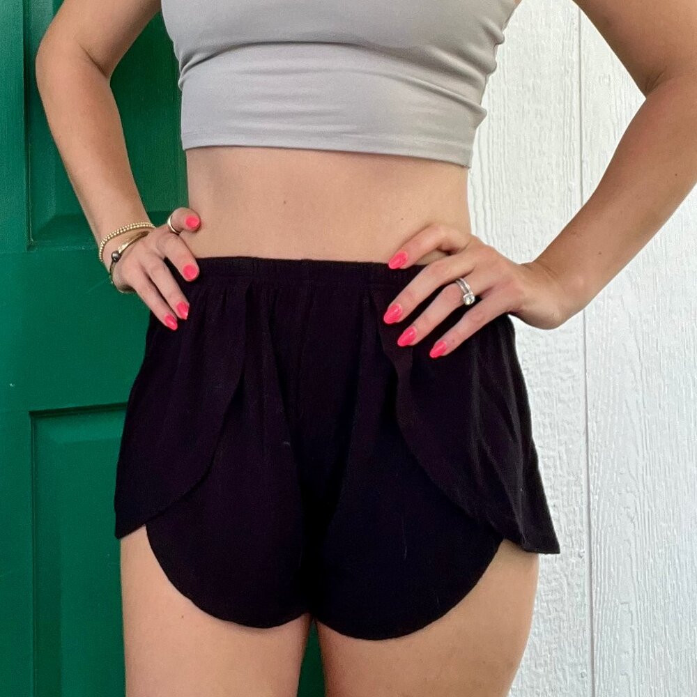 Mahina - Soft & Flowy Shorts